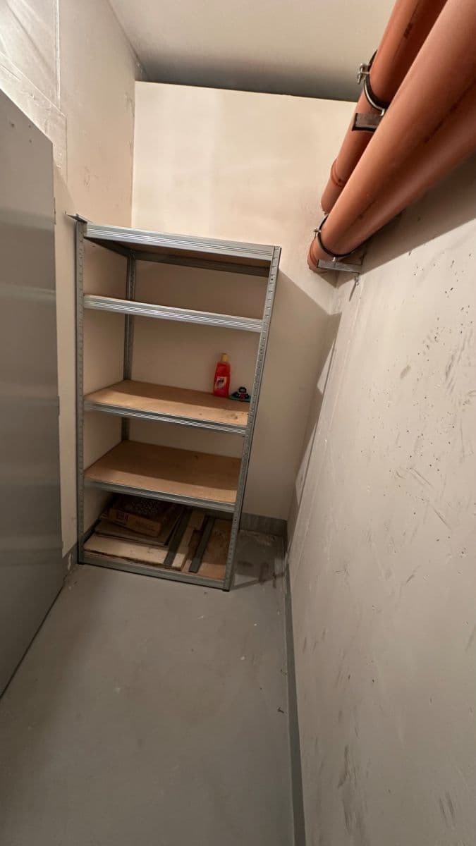 Prenájom bytu 2-izbový 60 m², Modenská, Praha, Praha Prenájom bytu 2-izbový 60 m², Modenská, Praha, Praha