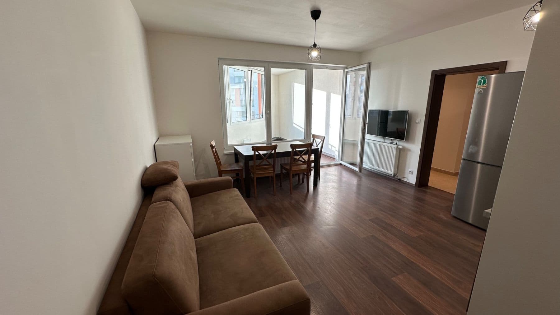 Prenájom bytu 2-izbový 60 m², Modenská, Praha, Praha Prenájom bytu 2-izbový 60 m², Modenská, Praha, Praha