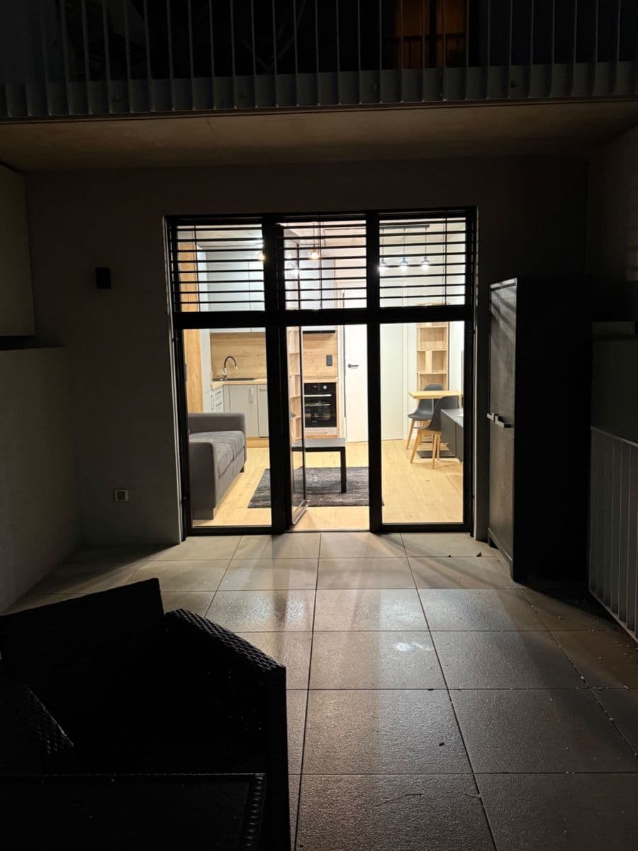 Prenájom bytu 1-izbový 26 m², Bratislavská, Brno, Jihomoravský kraj Prenájom bytu 1-izbový 26 m², Bratislavská, Brno, Jihomoravský kraj