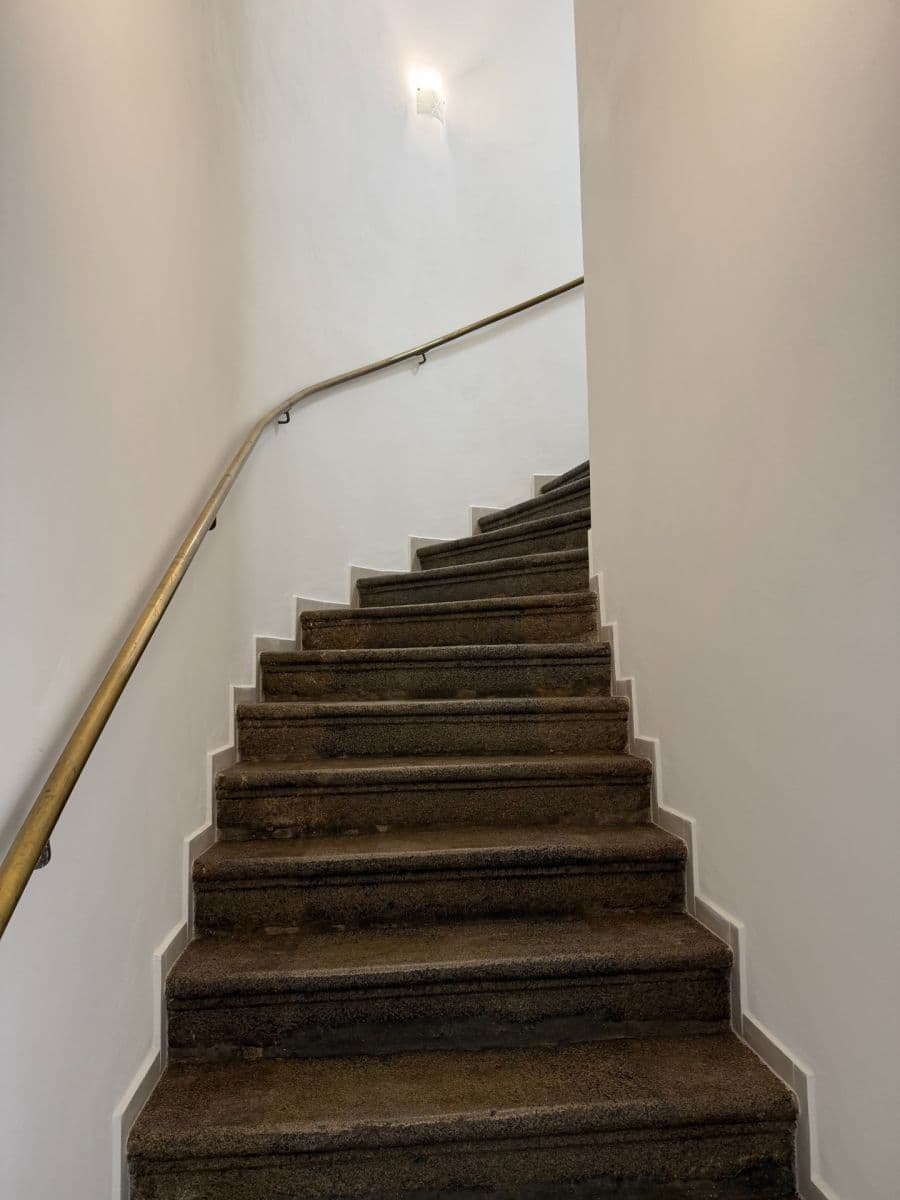 Prenájom bytu 4-izbový 130 m², Novohradská, České Budějovice, Jihočeský kraj Prenájom bytu 4-izbový 130 m², Novohradská, České Budějovice, Jihočeský kraj