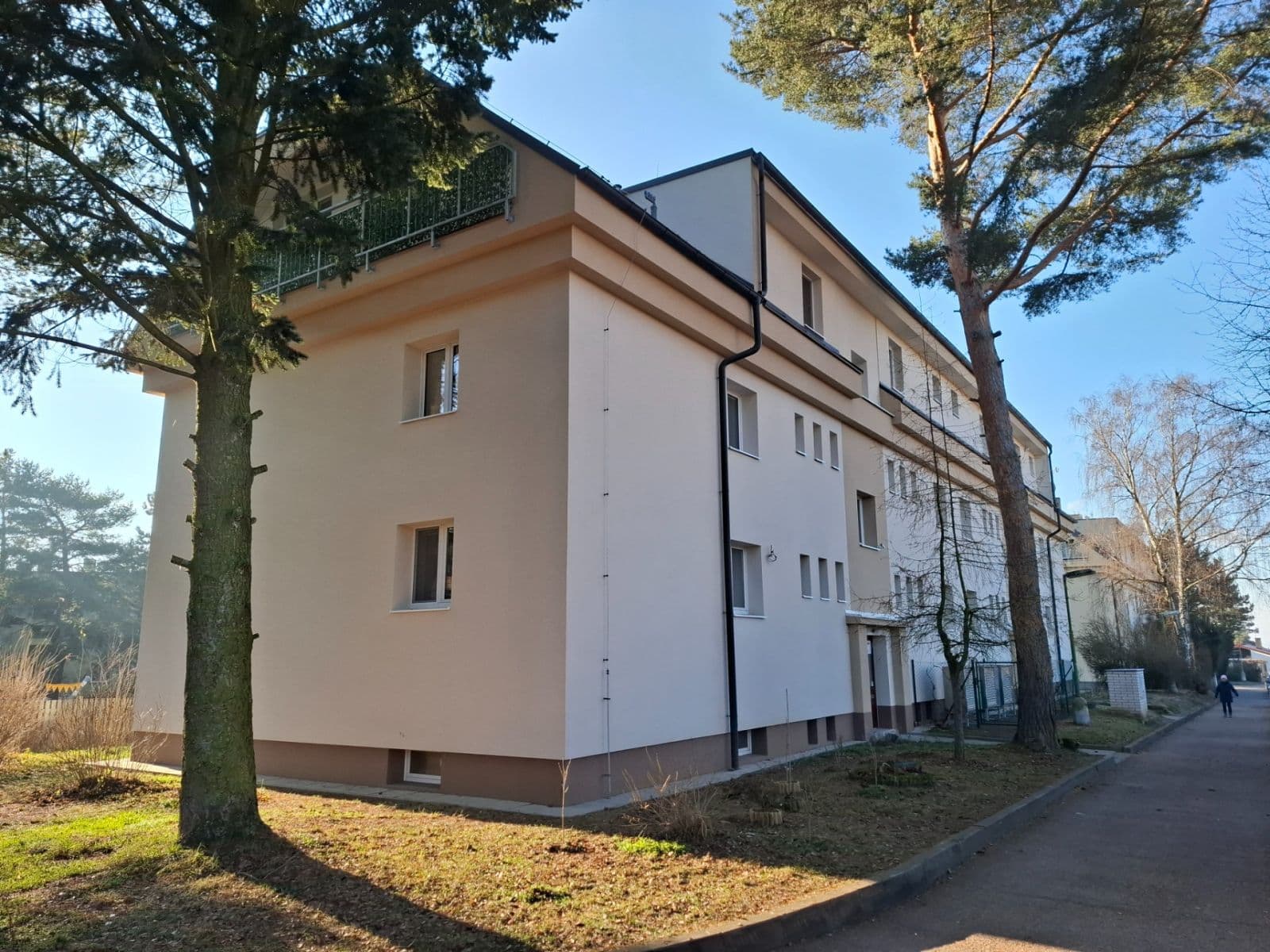 Prenájom bytu 3-izbový 73 m², Klecany, Středočeský kraj Prenájom bytu 3-izbový 73 m², Klecany, Středočeský kraj