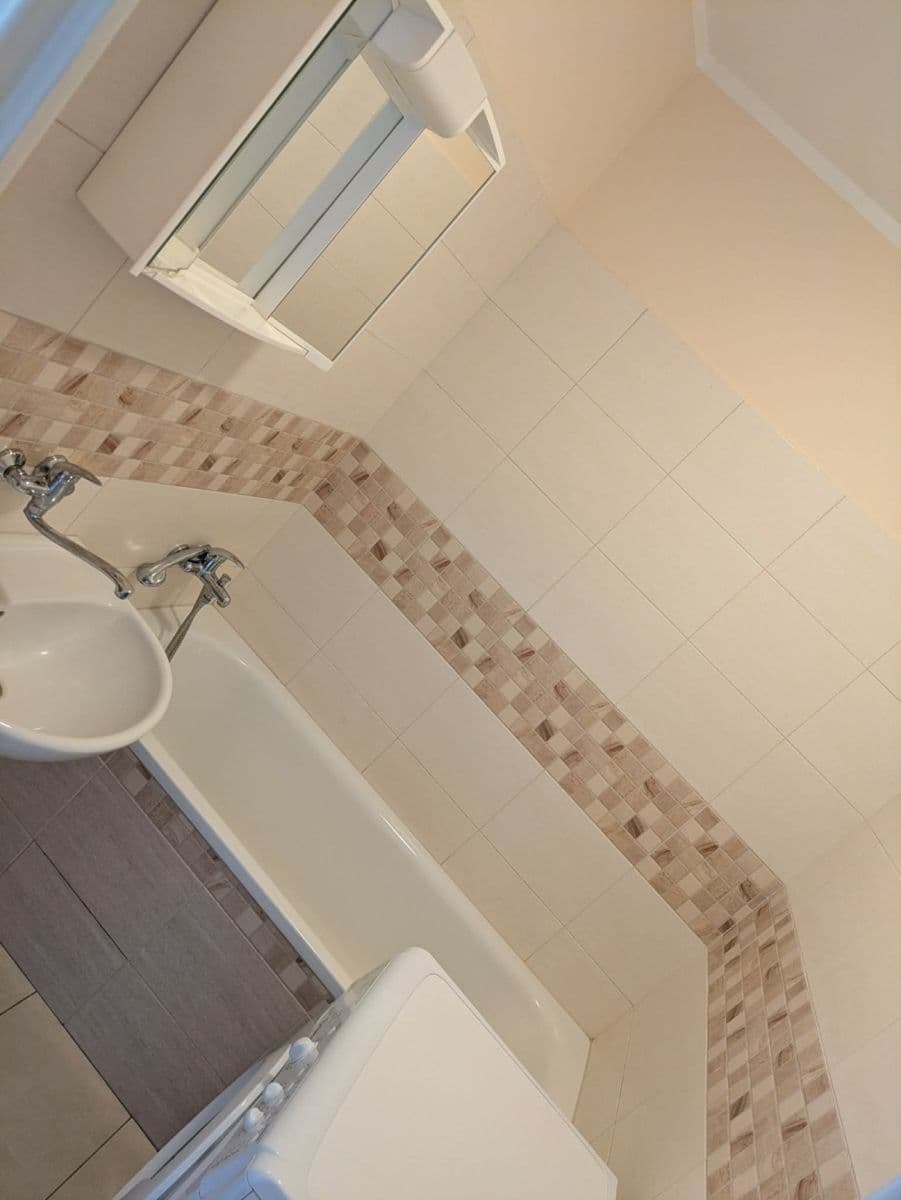 Prenájom bytu 2-izbový 55 m², Skelná, Jablonec nad Nisou, Liberecký kraj Prenájom bytu 2-izbový 55 m², Skelná, Jablonec nad Nisou, Liberecký kraj