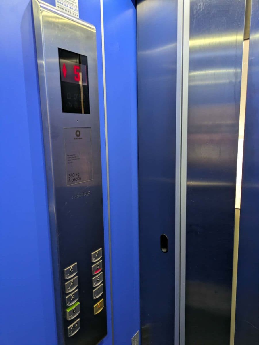 Prenájom bytu 2-izbový 55 m², Skelná, Jablonec nad Nisou, Liberecký kraj Prenájom bytu 2-izbový 55 m², Skelná, Jablonec nad Nisou, Liberecký kraj