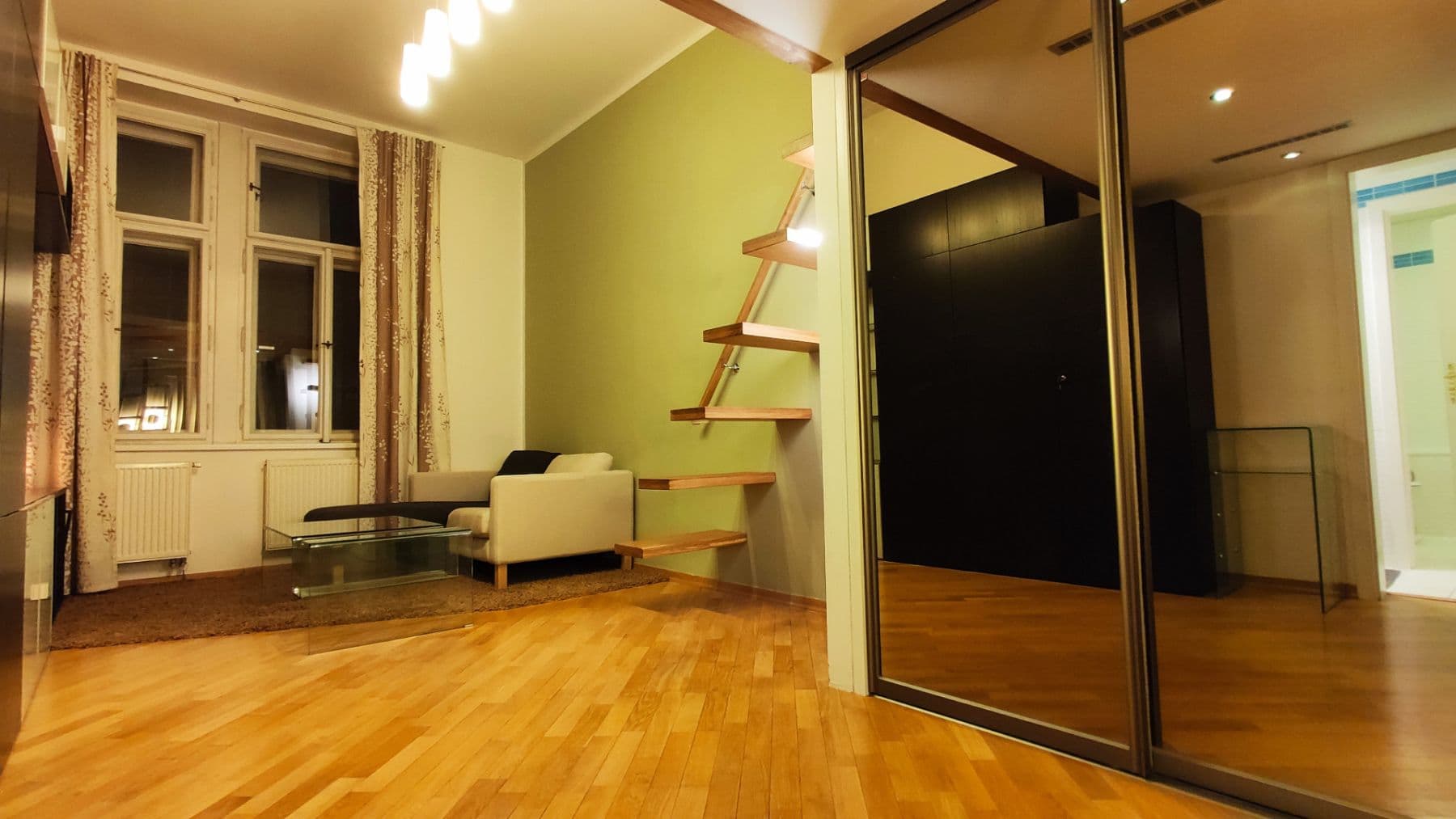 Prenájom bytu 2-izbový 38 m², Klimentská, Praha, Praha Prenájom bytu 2-izbový 38 m², Klimentská, Praha, Praha