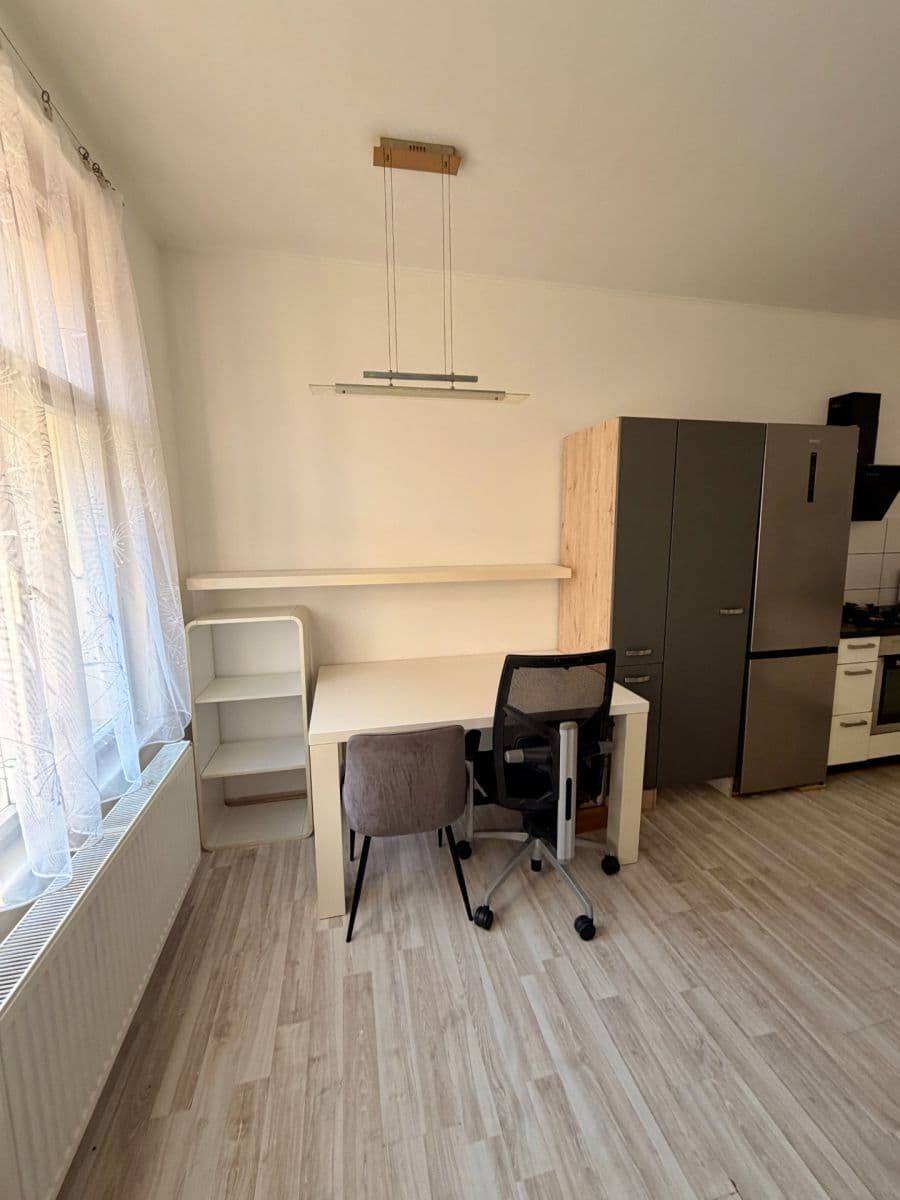 Prenájom bytu 2-izbový 51 m², U Blaženky, Praha, Praha Prenájom bytu 2-izbový 51 m², U Blaženky, Praha, Praha