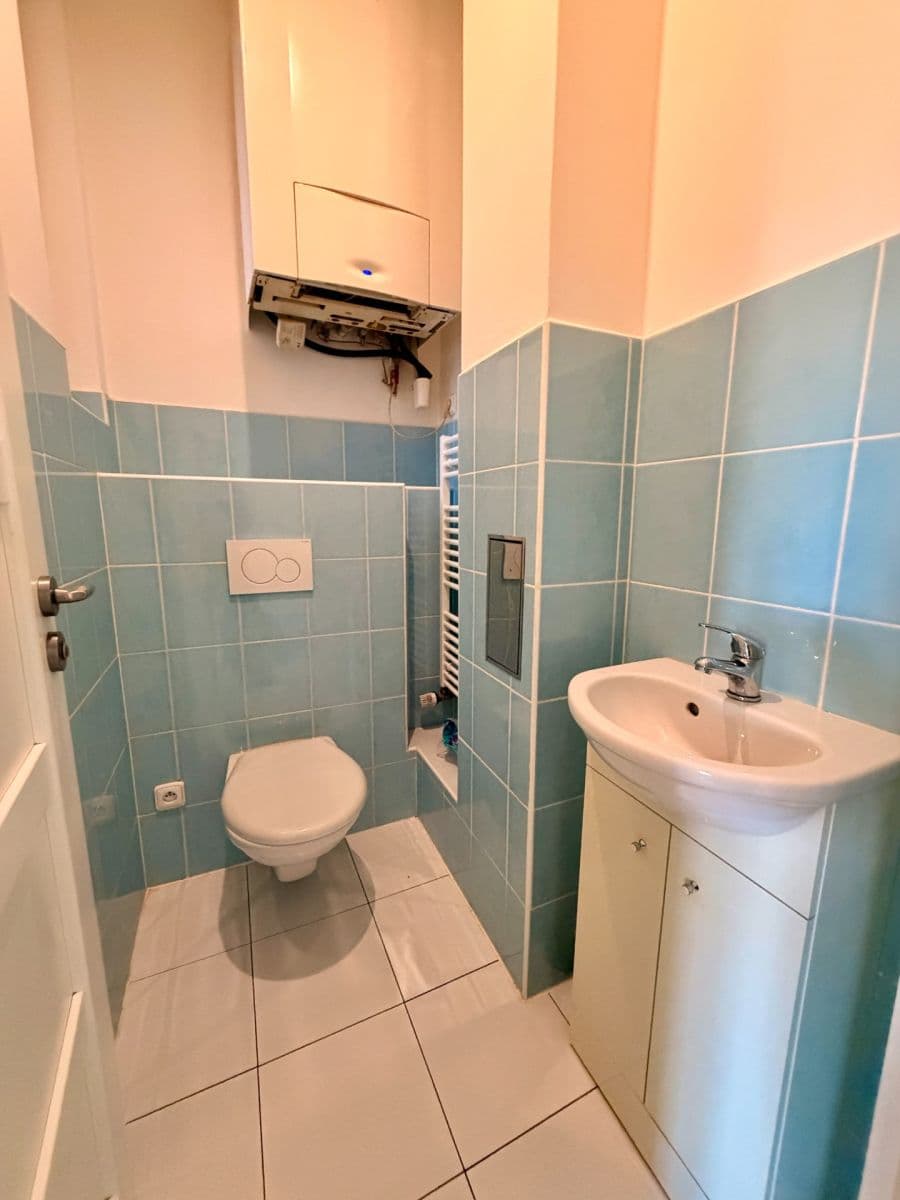 Prenájom bytu 2-izbový 51 m², U Blaženky, Praha, Praha Prenájom bytu 2-izbový 51 m², U Blaženky, Praha, Praha