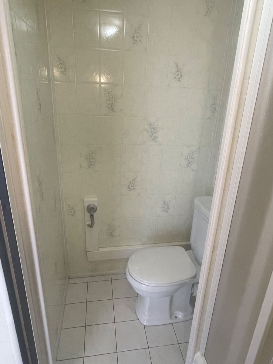 Prenájom bytu 1-izbový 27 m², Novodvorská, Praha, Praha Prenájom bytu 1-izbový 27 m², Novodvorská, Praha, Praha