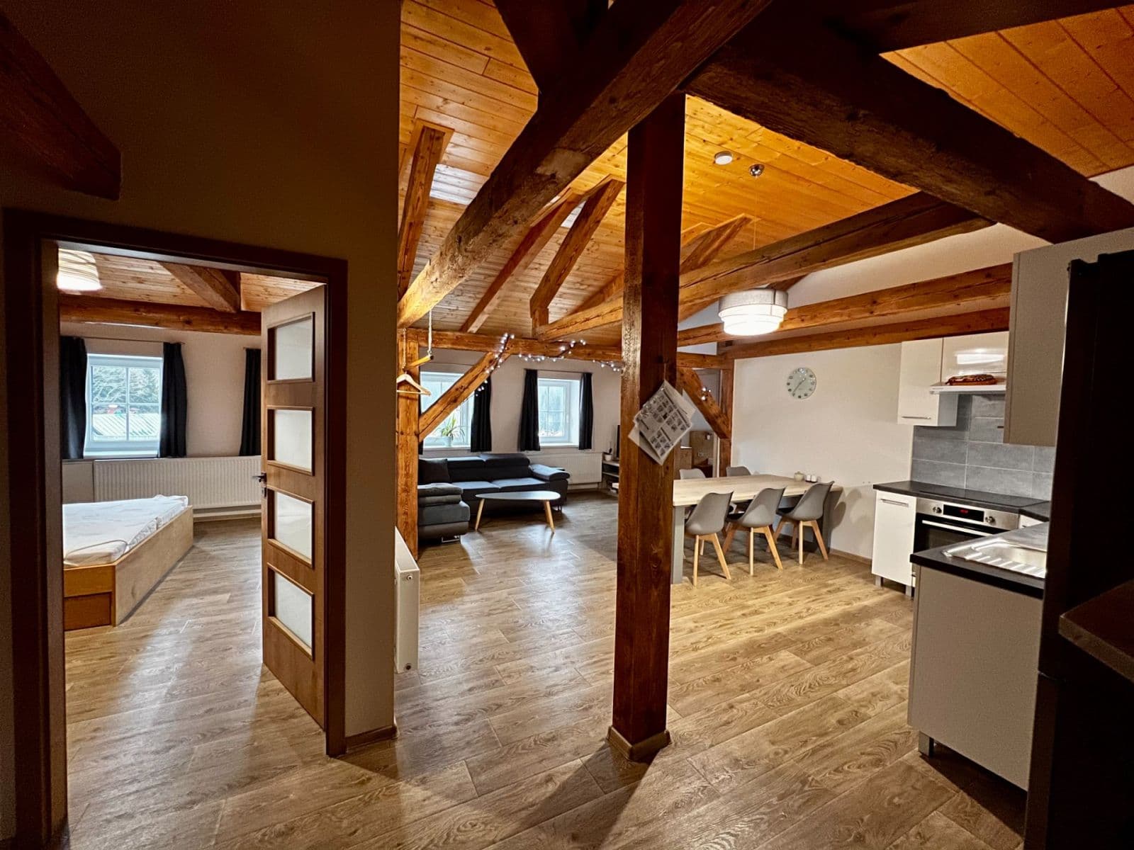 Prenájom bytu 3-izbový 70 m², Kořenov, Liberecký kraj Prenájom bytu 3-izbový 70 m², Kořenov, Liberecký kraj