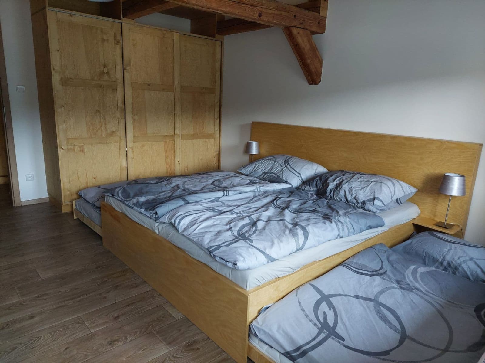 Prenájom bytu 3-izbový 70 m², Kořenov, Liberecký kraj Prenájom bytu 3-izbový 70 m², Kořenov, Liberecký kraj