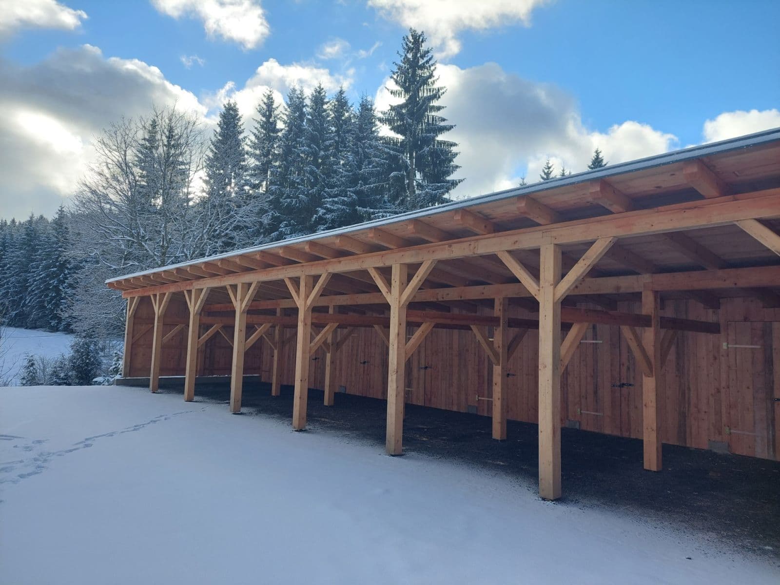 Prenájom bytu 3-izbový 70 m², Kořenov, Liberecký kraj Prenájom bytu 3-izbový 70 m², Kořenov, Liberecký kraj