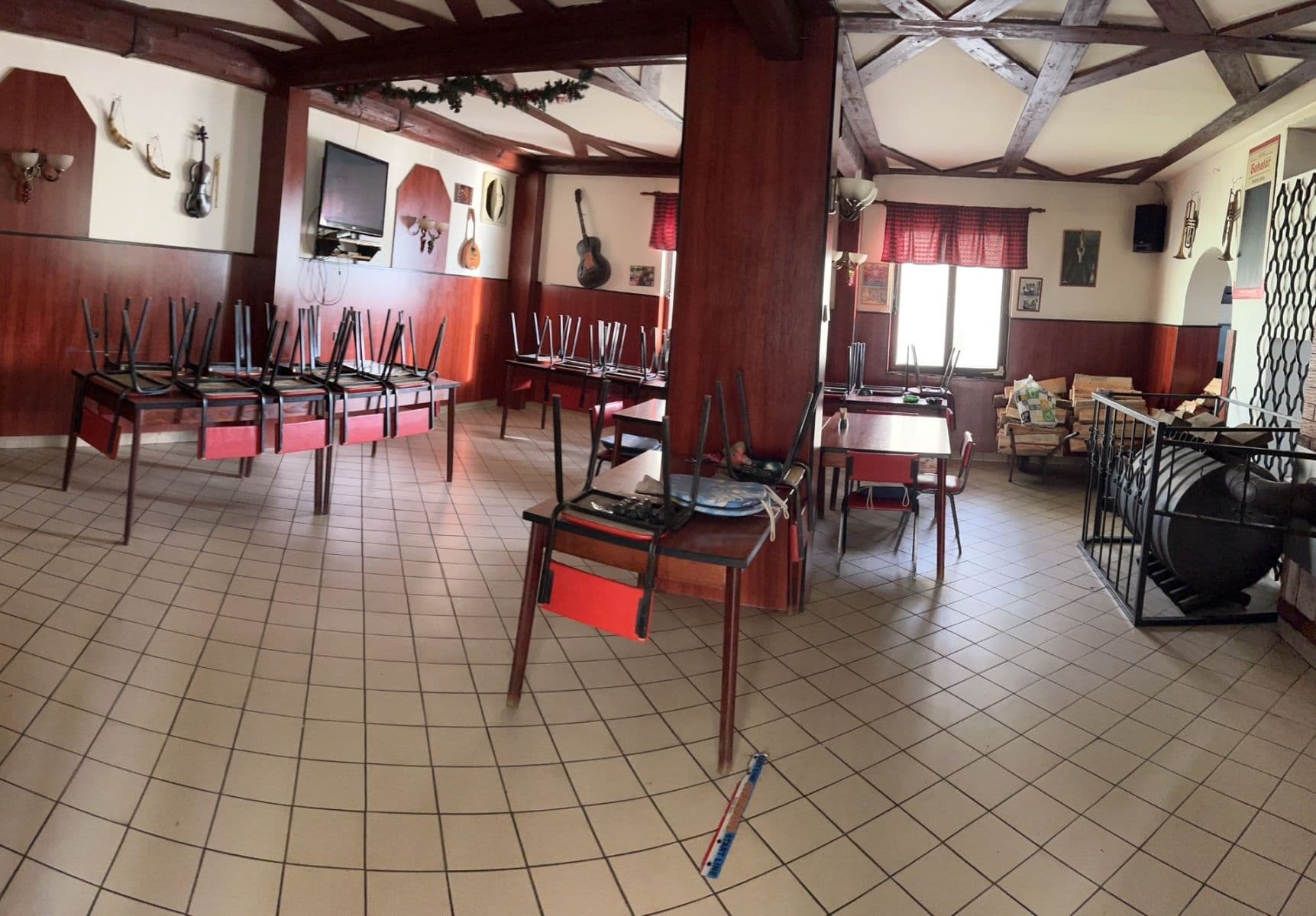 Prenájom nebytového priestoru 230 m², B. Smetany, Starý Kolín, Středočeský kraj Prenájom nebytového priestoru 230 m², B. Smetany, Starý Kolín, Středočeský kraj