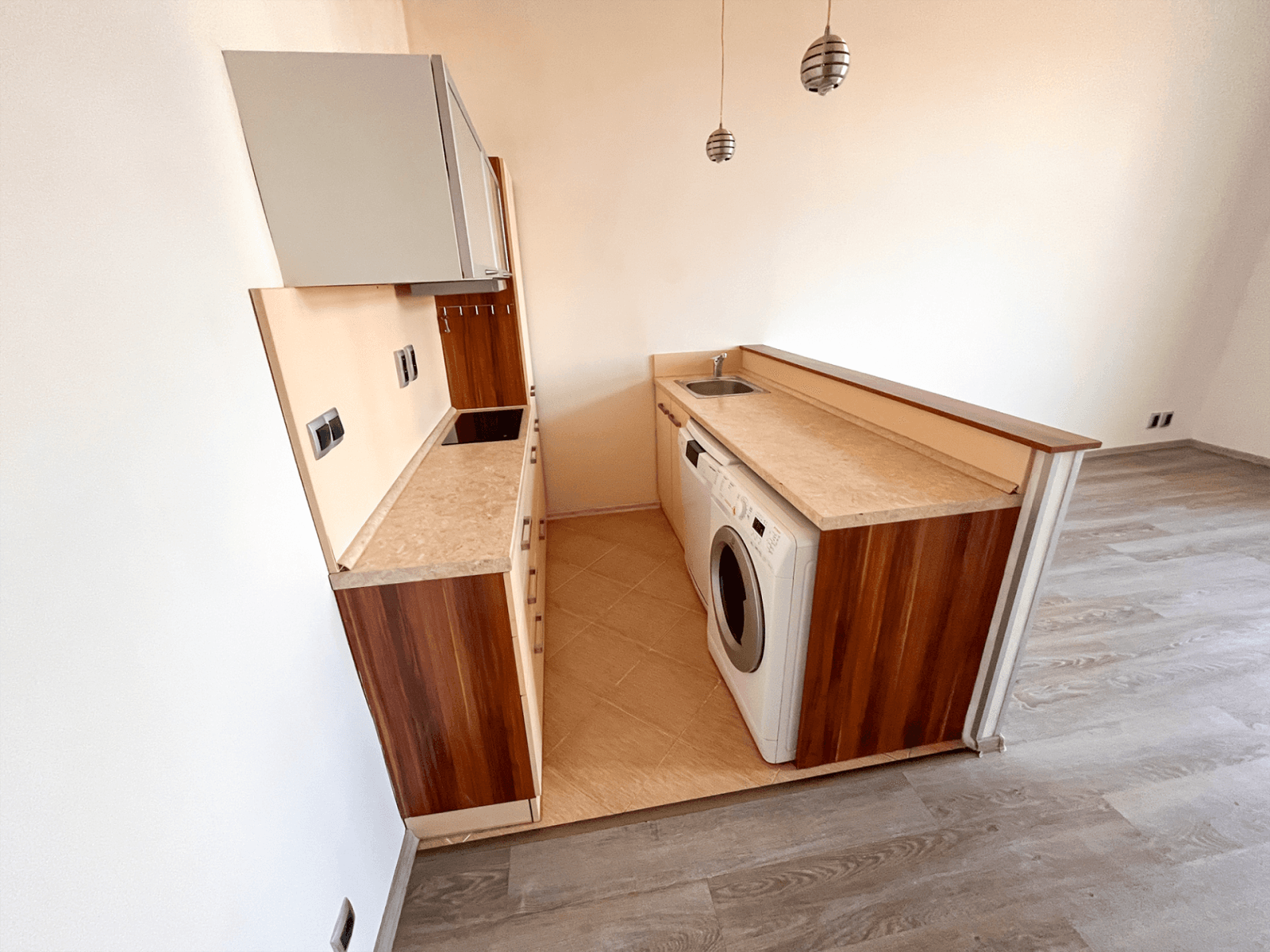 Predaj bytu 2-izbový 44 m², Nad Královskou oborou, Praha, Praha Predaj bytu 2-izbový 44 m², Nad Královskou oborou, Praha, Praha