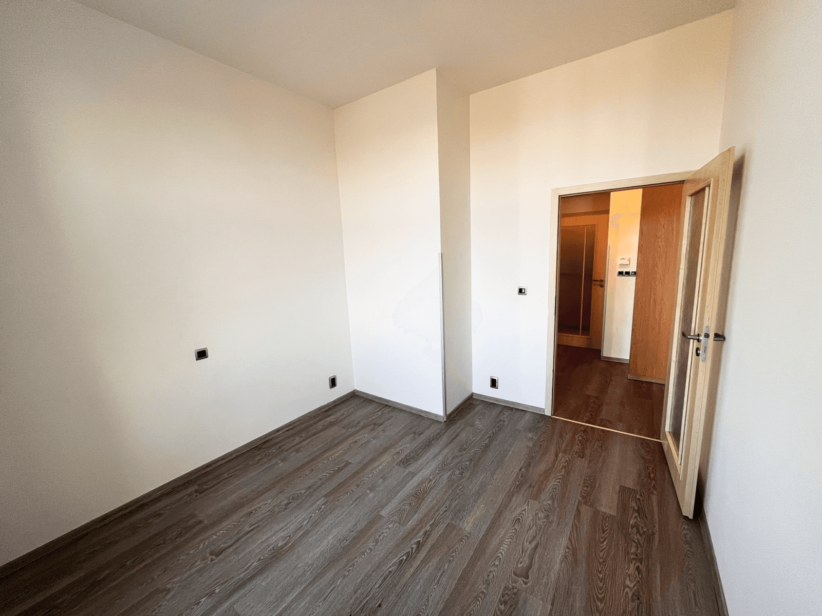 Predaj bytu 2-izbový 44 m², Nad Královskou oborou, Praha, Praha Predaj bytu 2-izbový 44 m², Nad Královskou oborou, Praha, Praha