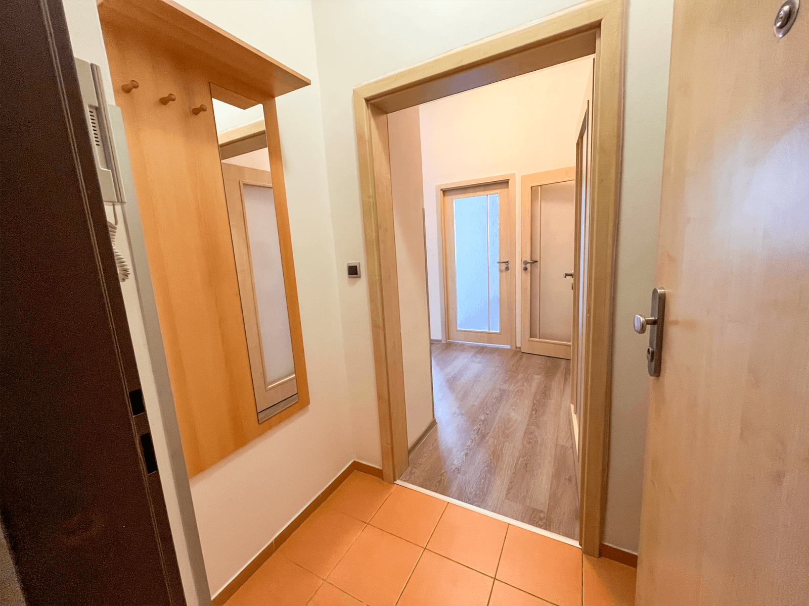 Predaj bytu 2-izbový 44 m², Nad Královskou oborou, Praha, Praha Predaj bytu 2-izbový 44 m², Nad Královskou oborou, Praha, Praha