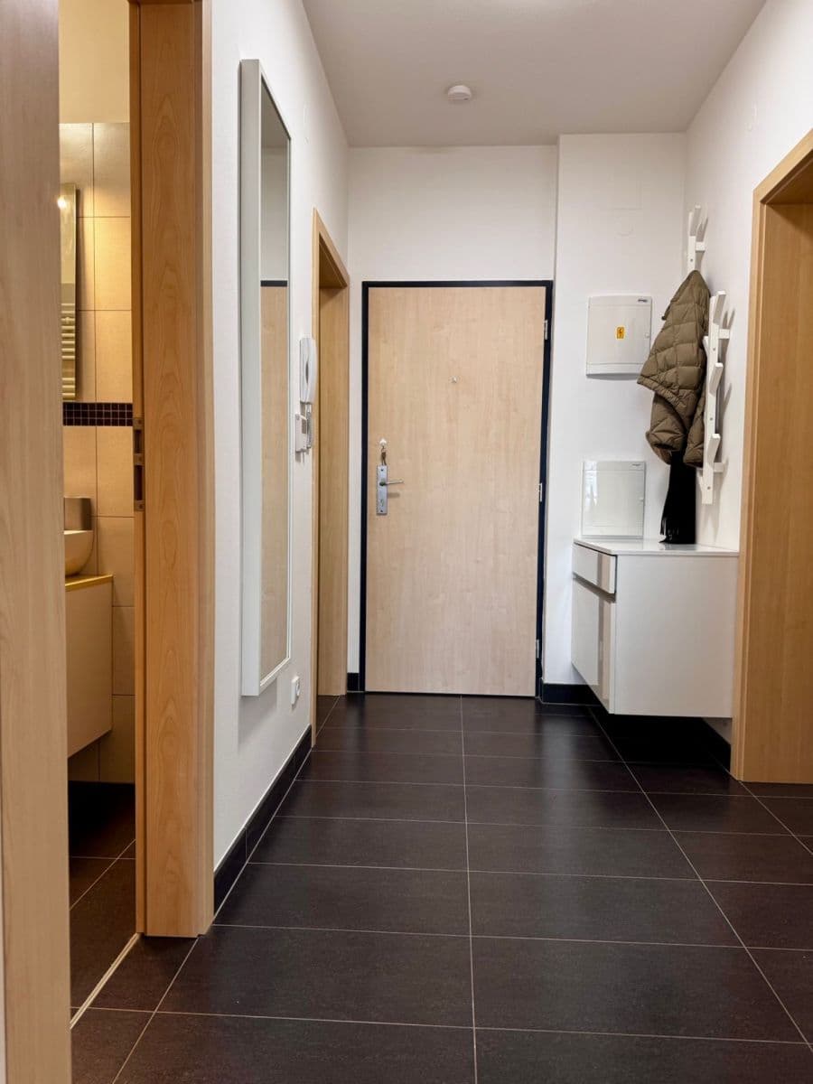 Prenájom bytu 2-izbový 59 m², Houbalova, Brno, Jihomoravský kraj Prenájom bytu 2-izbový 59 m², Houbalova, Brno, Jihomoravský kraj