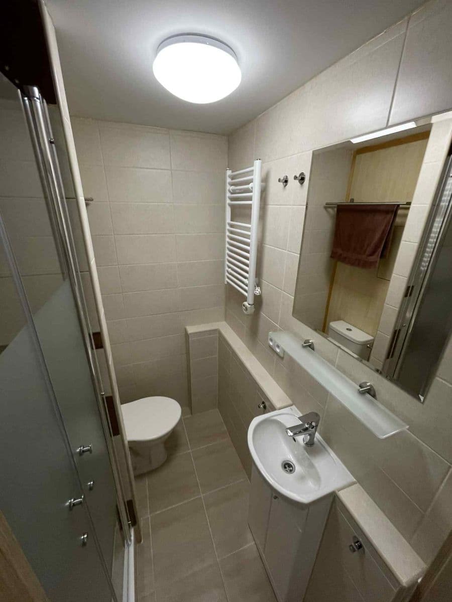 Prenájom bytu 1-izbový 33 m², Nádražní, Hrušovany nad Jevišovkou, Jihomoravský kraj Prenájom bytu 1-izbový 33 m², Nádražní, Hrušovany nad Jevišovkou, Jihomoravský kraj