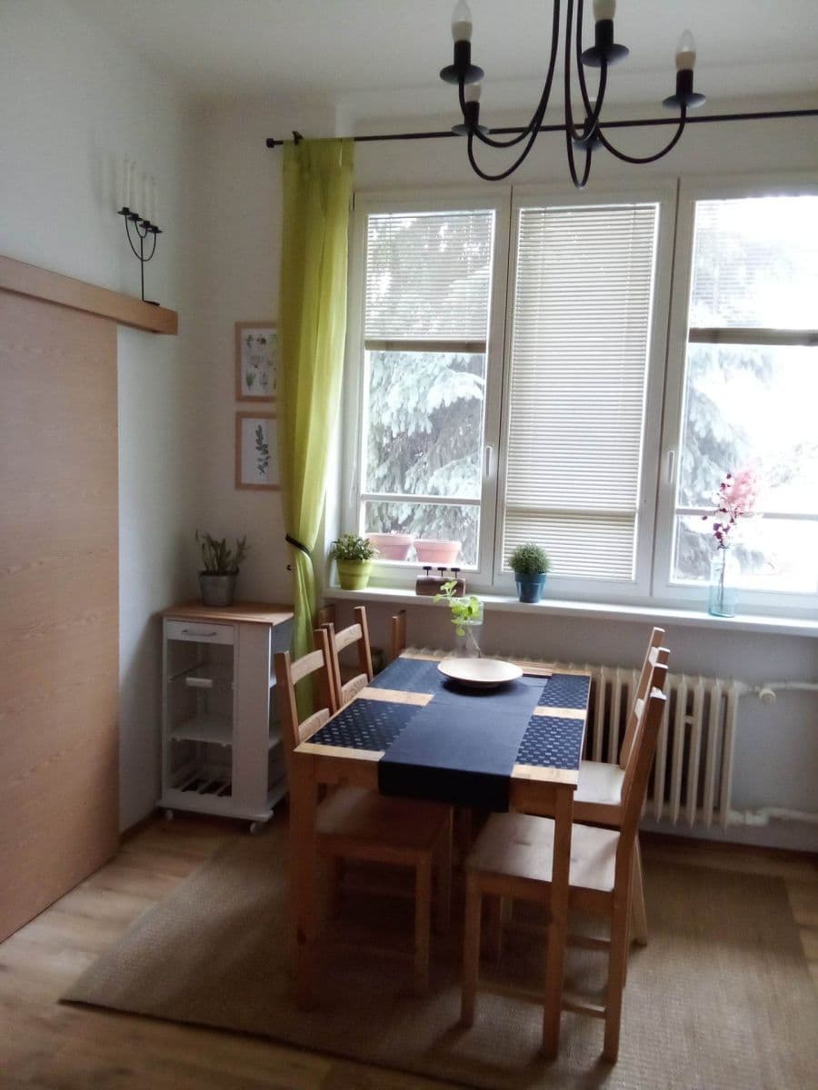 Predaj bytu 2-izbový 40 m², Jičínská, Praha, Praha Predaj bytu 2-izbový 40 m², Jičínská, Praha, Praha