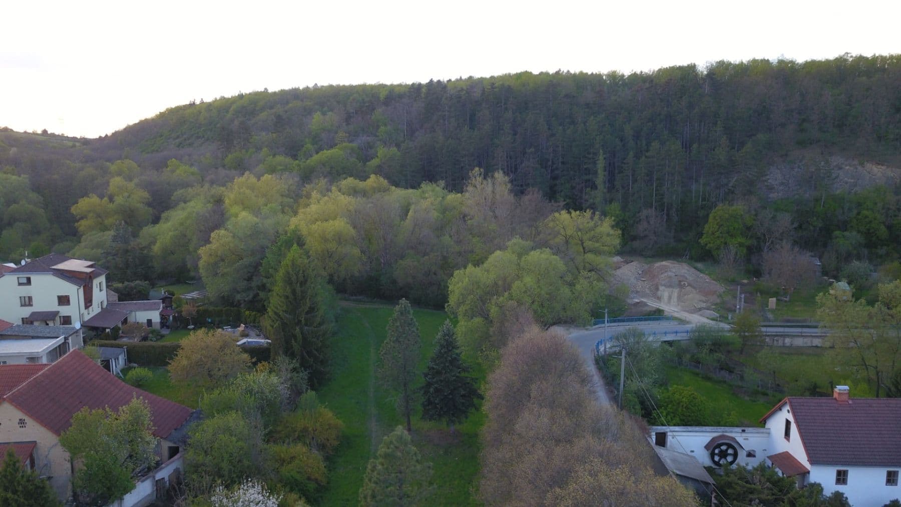 Predaj pozemku 1.030 m², Choteč, Středočeský kraj Predaj pozemku 1.030 m², Choteč, Středočeský kraj
