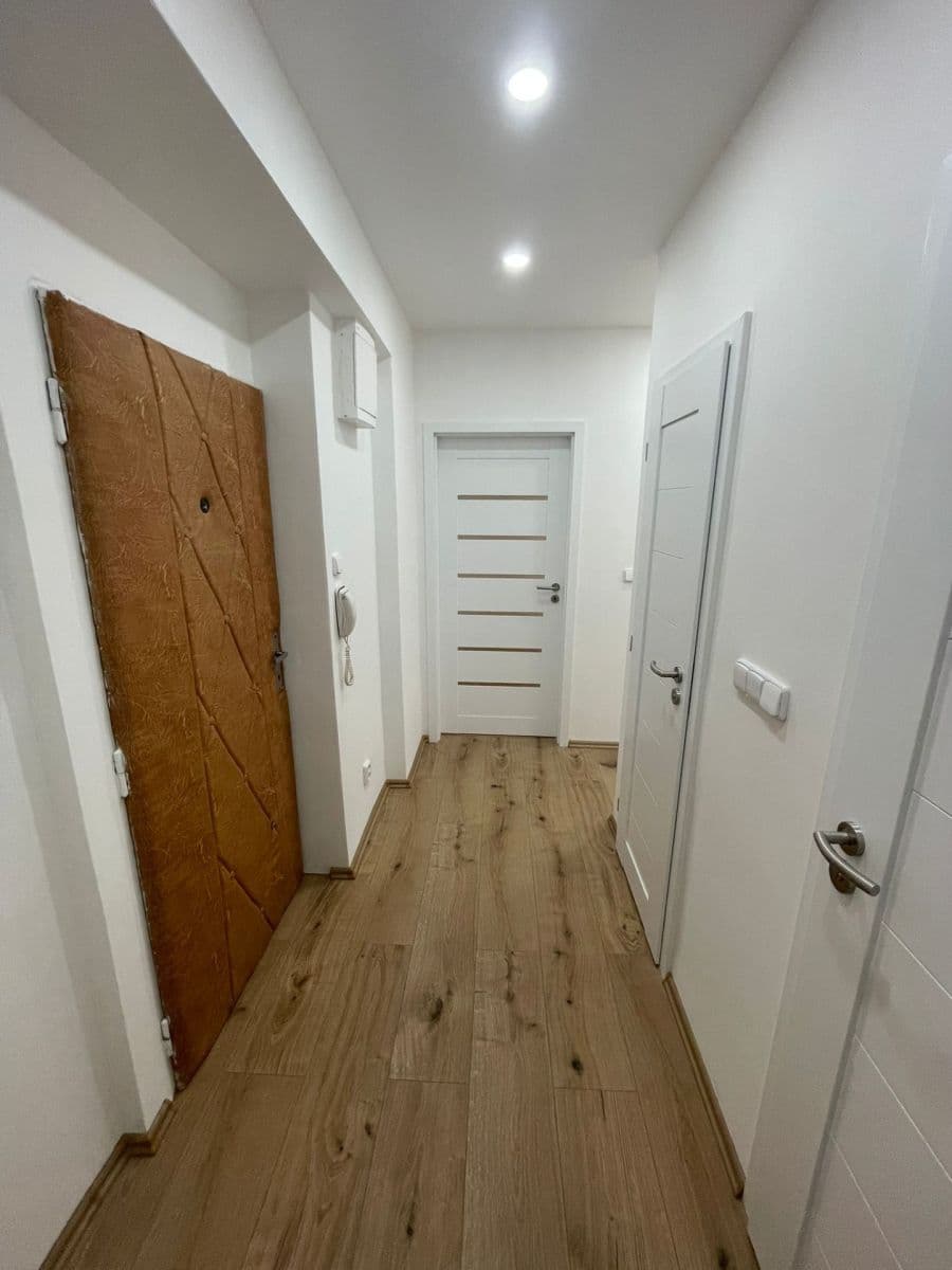 Prenájom bytu 2-izbový 50 m², Na Široké, Ostrava, Moravskoslezský kraj Prenájom bytu 2-izbový 50 m², Na Široké, Ostrava, Moravskoslezský kraj