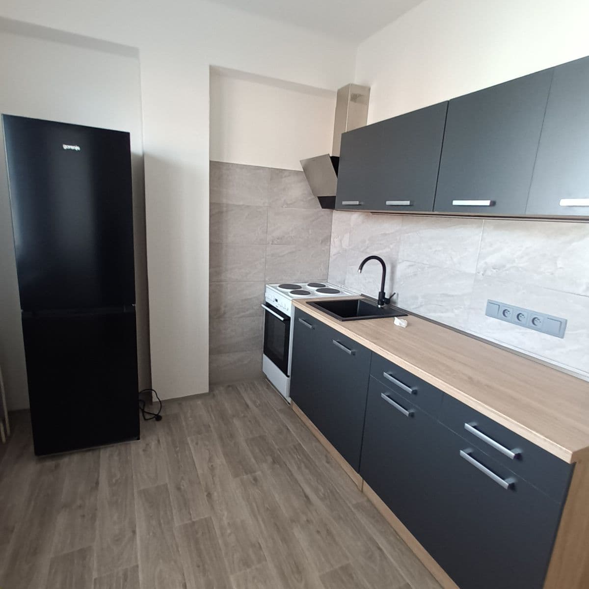 Prenájom bytu 3-izbový 104 m², Fričova, Dobříš, Středočeský kraj Prenájom bytu 3-izbový 104 m², Fričova, Dobříš, Středočeský kraj