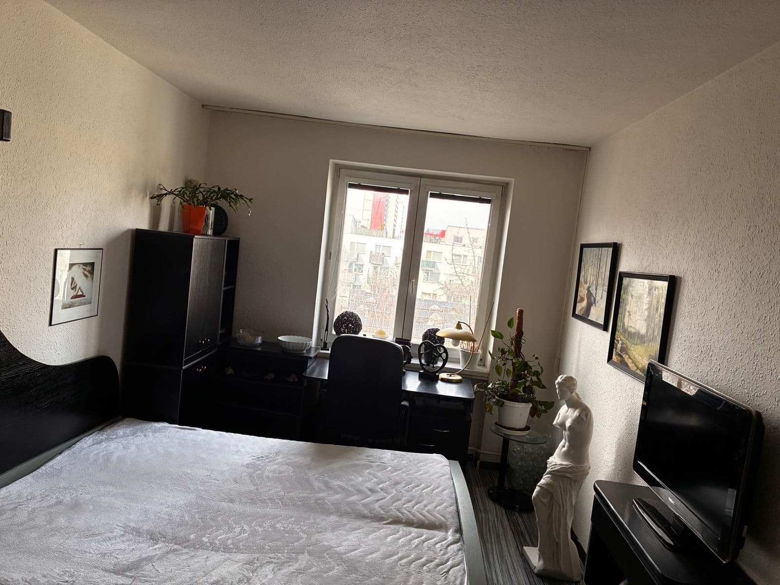 Prenájom bytu 3-izbový 75 m², Svatopluka Čecha, Brno, Jihomoravský kraj Prenájom bytu 3-izbový 75 m², Svatopluka Čecha, Brno, Jihomoravský kraj