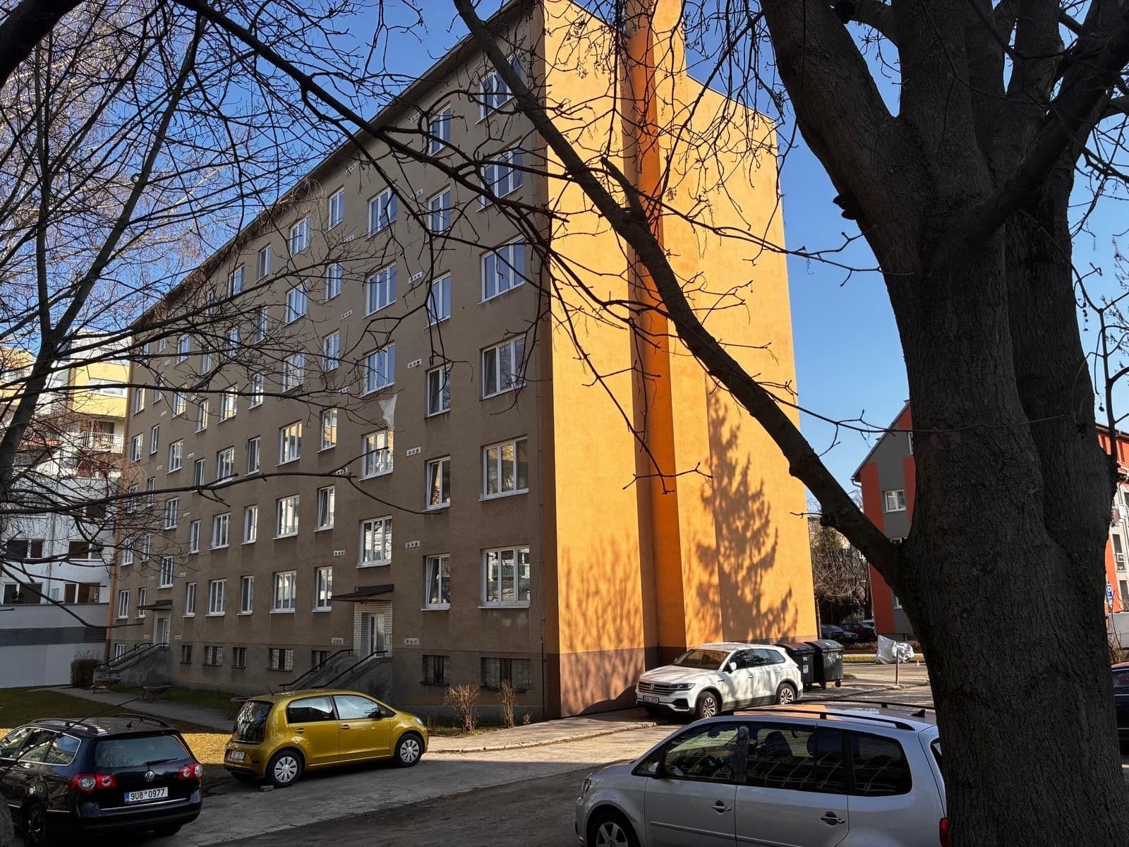 Prenájom bytu 3-izbový 75 m², Svatopluka Čecha, Brno, Jihomoravský kraj Prenájom bytu 3-izbový 75 m², Svatopluka Čecha, Brno, Jihomoravský kraj