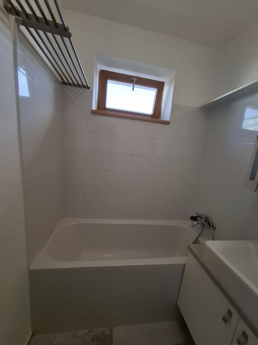 Prenájom bytu 2-izbový 42 m², Obilní trh, Brno, Jihomoravský kraj Prenájom bytu 2-izbový 42 m², Obilní trh, Brno, Jihomoravský kraj