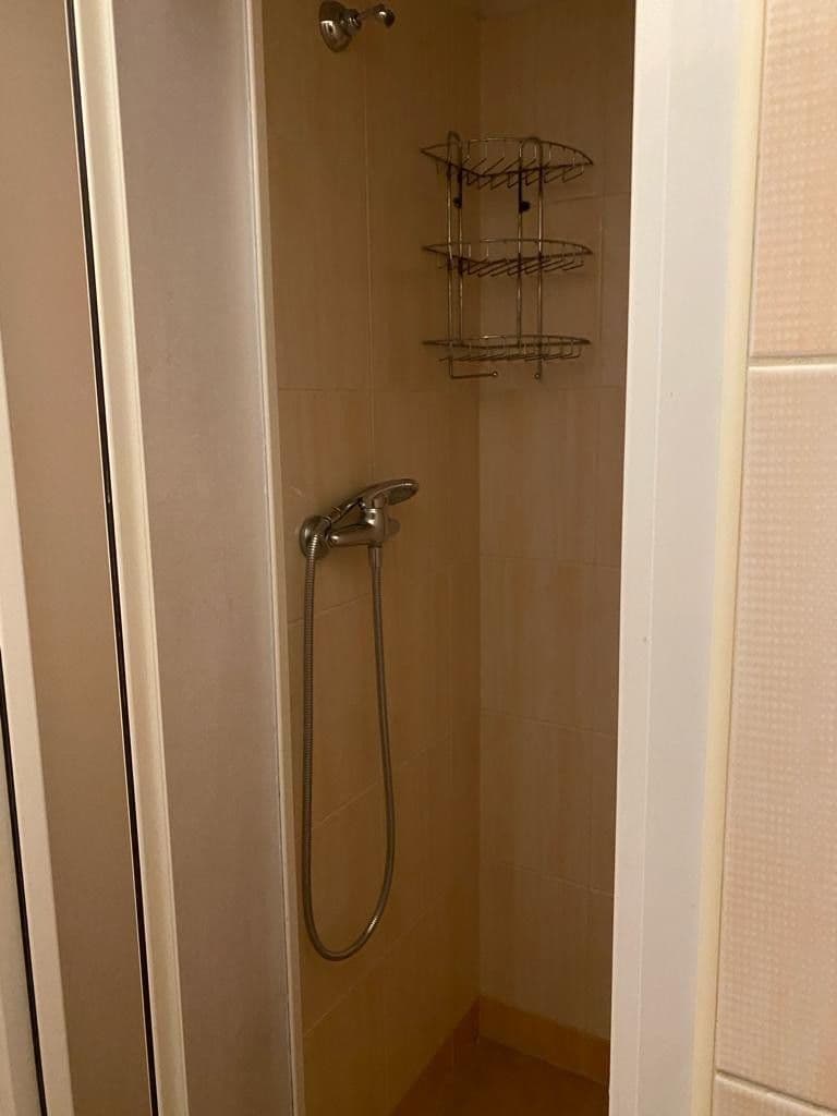 Prenájom bytu 1-izbový 35 m², Velehradská, Praha, Praha Prenájom bytu 1-izbový 35 m², Velehradská, Praha, Praha