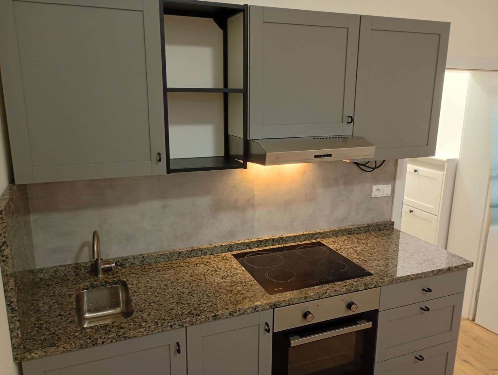 Prenájom bytu 1-izbový 30 m², Palackého, Ostrava, Moravskoslezský kraj Prenájom bytu 1-izbový 30 m², Palackého, Ostrava, Moravskoslezský kraj