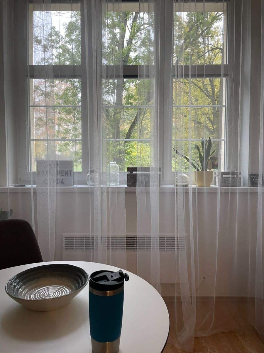 Prenájom bytu 2-izbový 56 m², Stehlíkova, Plzeň, Plzeňský kraj Prenájom bytu 2-izbový 56 m², Stehlíkova, Plzeň, Plzeňský kraj