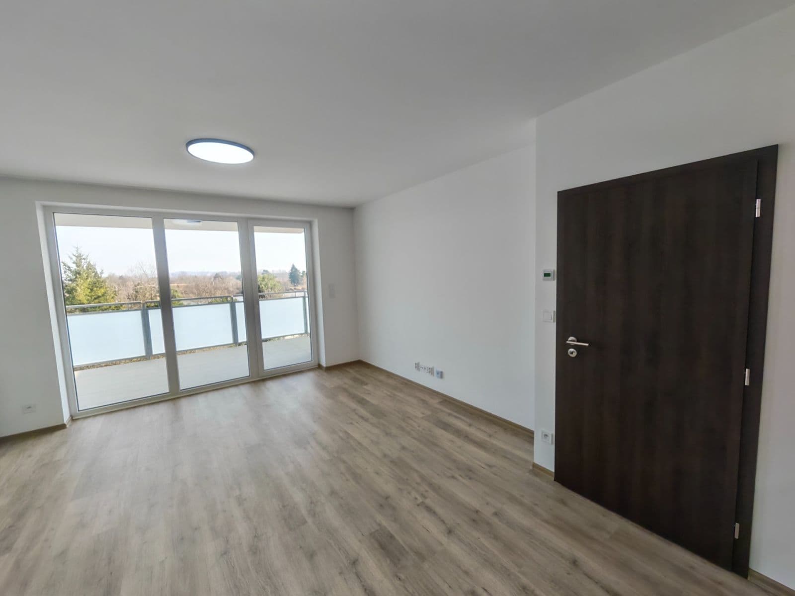 Prenájom bytu 2-izbový 56 m², Topolová, Olomouc, Olomoucký kraj Prenájom bytu 2-izbový 56 m², Topolová, Olomouc, Olomoucký kraj