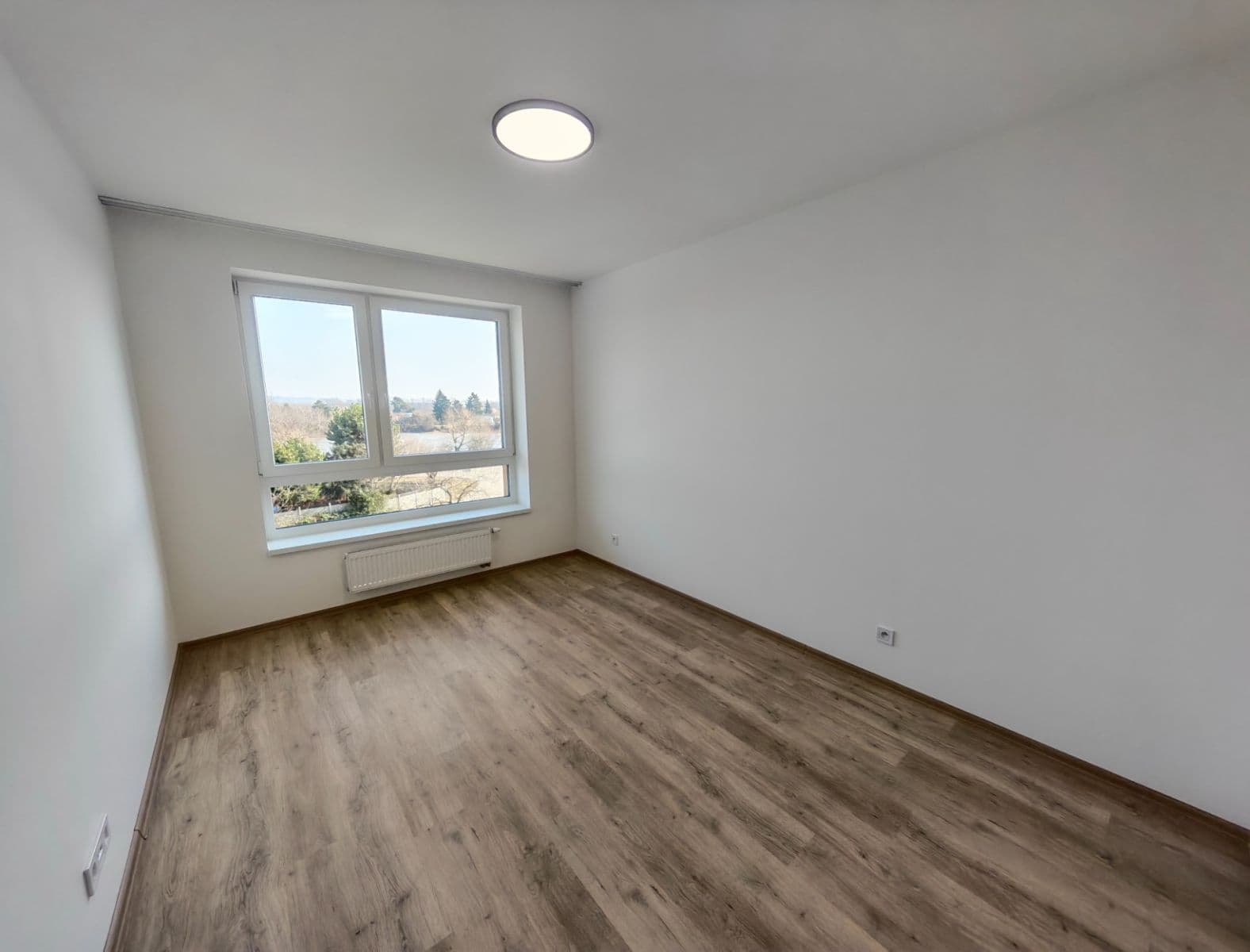 Prenájom bytu 2-izbový 56 m², Topolová, Olomouc, Olomoucký kraj Prenájom bytu 2-izbový 56 m², Topolová, Olomouc, Olomoucký kraj