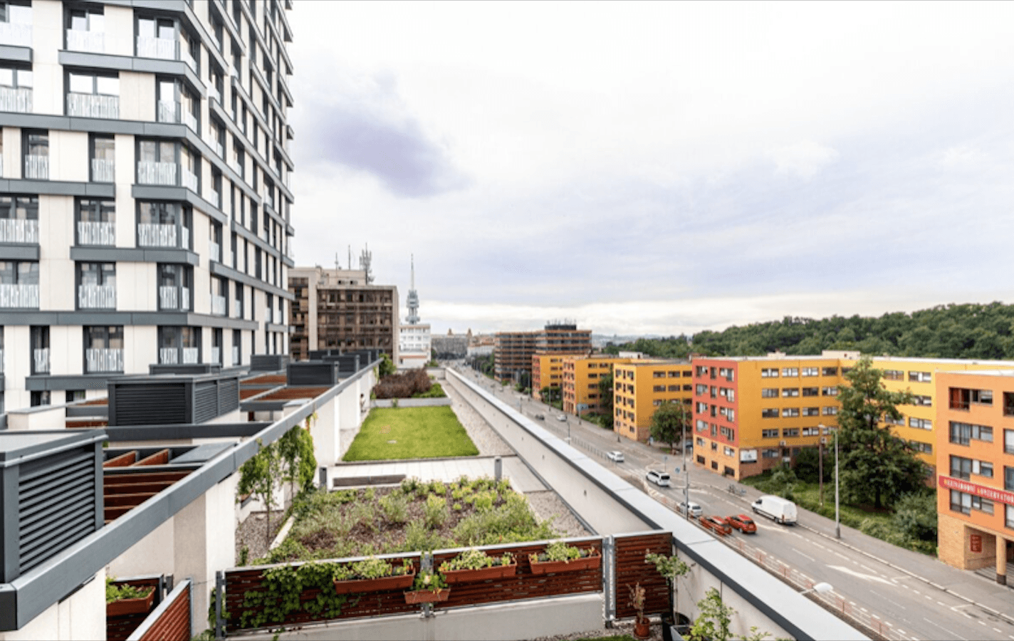 Prenájom bytu 2-izbový 70 m², Olšanská, Praha, Praha Prenájom bytu 2-izbový 70 m², Olšanská, Praha, Praha