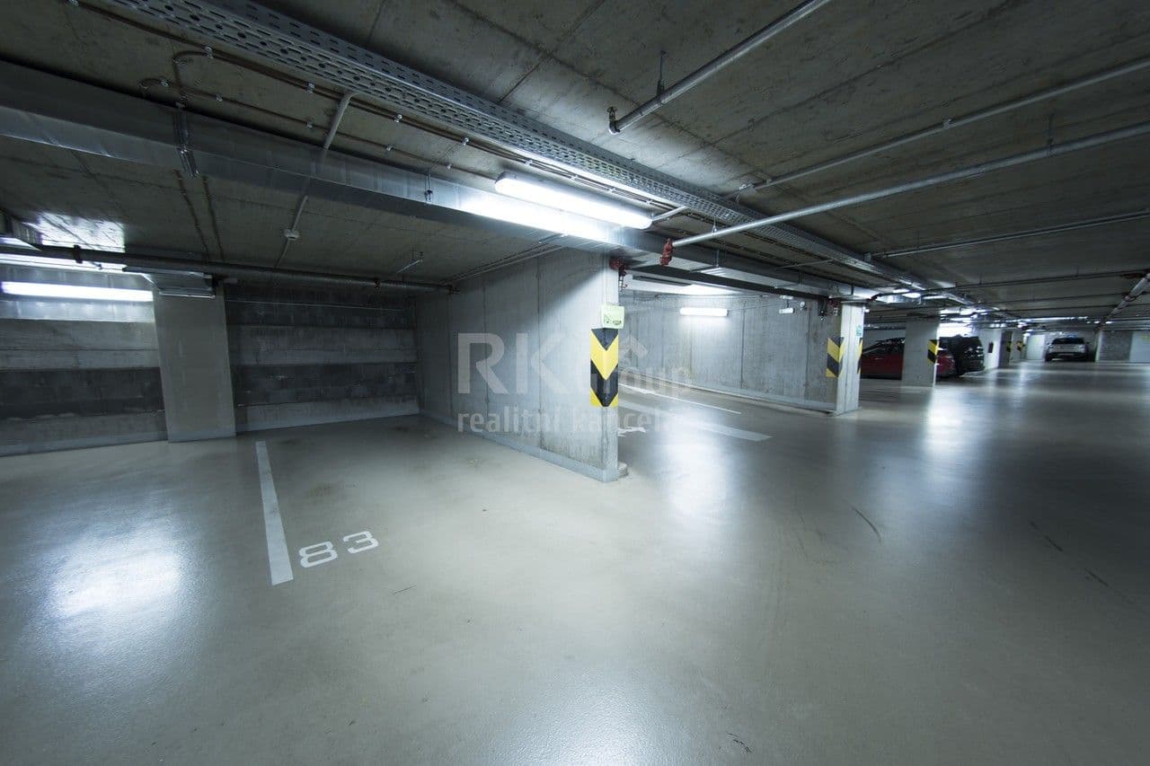 Prenájom garáže 13 m², V Horkách, Praha, Praha Prenájom garáže 13 m², V Horkách, Praha, Praha