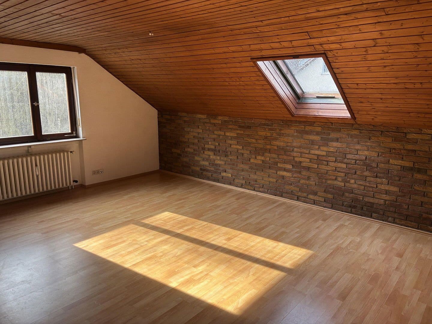 Prenájom bytu 4-izbový 117 m², Klosterstr. 76, Randersacker, Bavorsko Prenájom bytu 4-izbový 117 m², Klosterstr. 76, Randersacker, Bavorsko