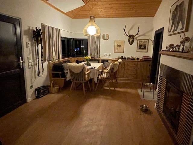 Predaj domu 60 m², pozemek 1.180 m², Waldsiedlung 3, Elmstein, Porýnie-Falcko Predaj domu 60 m², pozemek 1.180 m², Waldsiedlung 3, Elmstein, Porýnie-Falcko