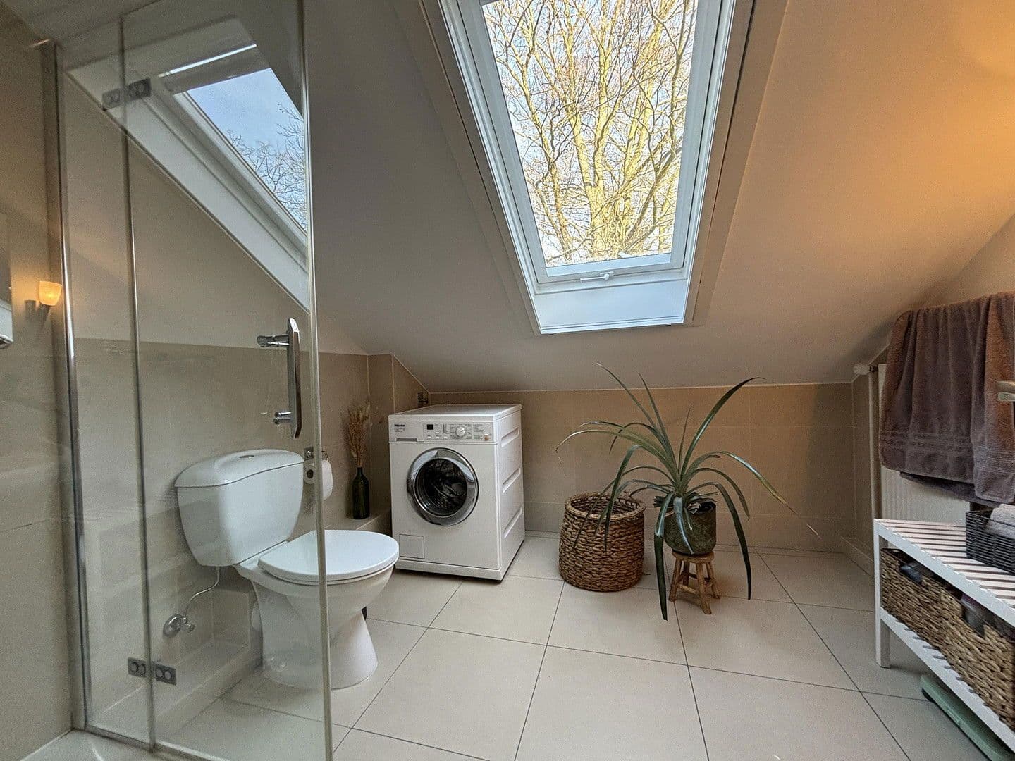 Predaj bytu 3-izbový 135 m², Aumühle, Šlezvicko-Holštajnsko Predaj bytu 3-izbový 135 m², Aumühle, Šlezvicko-Holštajnsko