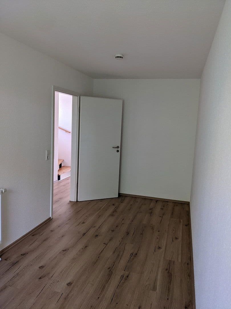 Predaj domu 144 m², pozemek 150 m², Flein, Bádensko-Wurttembersko Predaj domu 144 m², pozemek 150 m², Flein, Bádensko-Wurttembersko