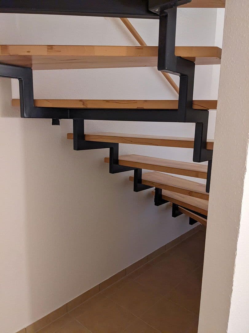 Predaj domu 144 m², pozemek 150 m², Flein, Bádensko-Wurttembersko Predaj domu 144 m², pozemek 150 m², Flein, Bádensko-Wurttembersko