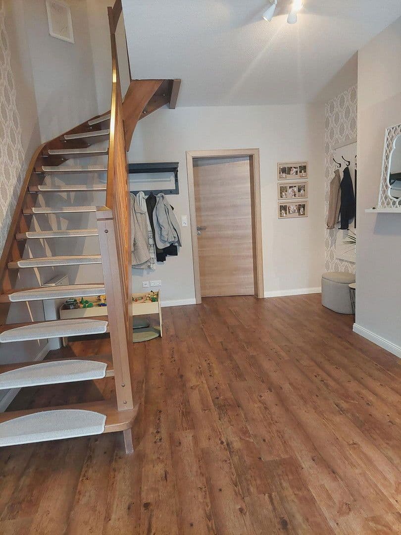 Predaj domu 170 m², pozemek 749 m², Laurentiusstraße 1, Oberlangen, Dolné Sasko Predaj domu 170 m², pozemek 749 m², Laurentiusstraße 1, Oberlangen, Dolné Sasko