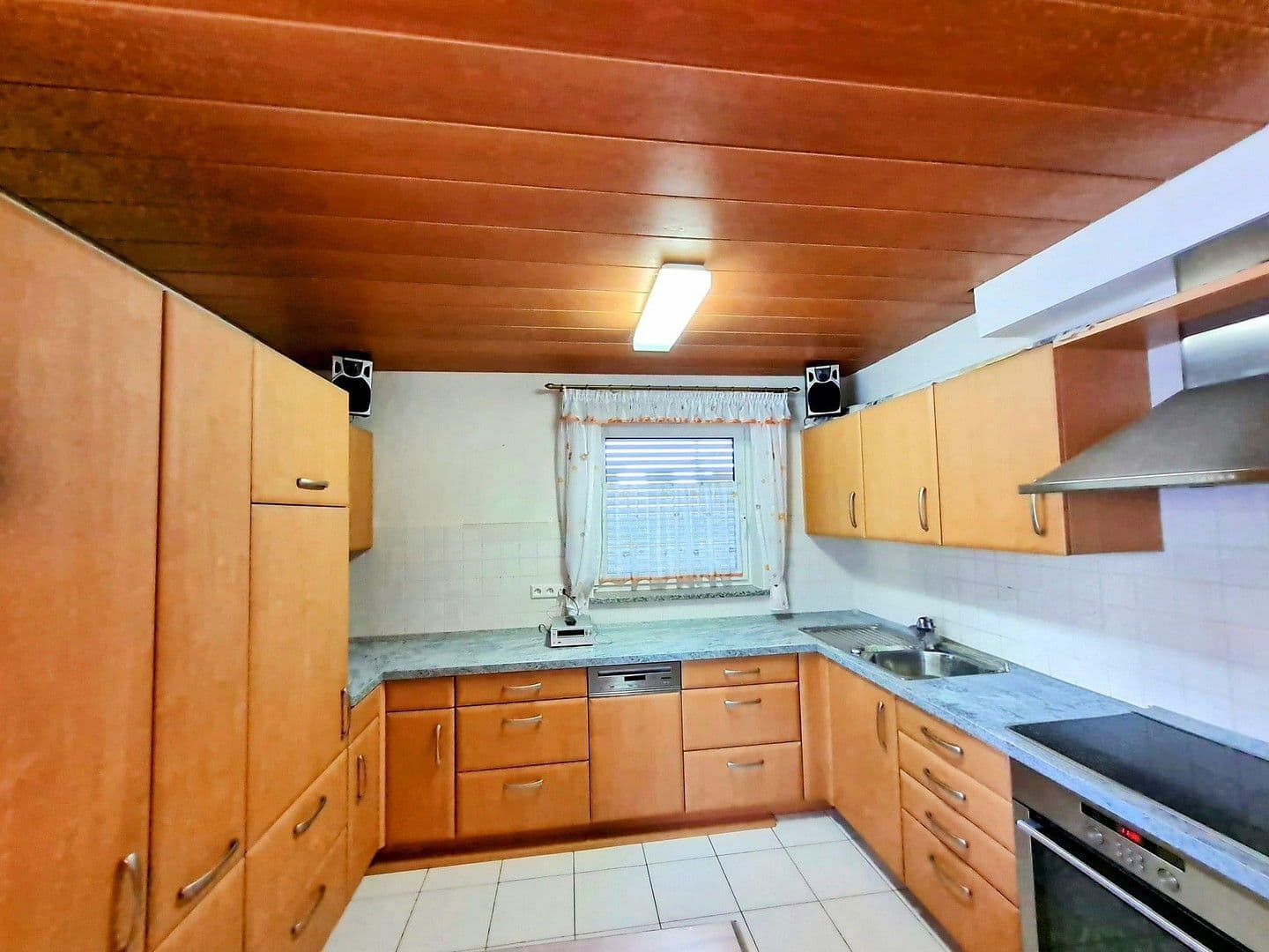 Prenájom domu 125 m², pozemek 523 m², Biberach an der Riß, Bádensko-Wurttembersko Prenájom domu 125 m², pozemek 523 m², Biberach an der Riß, Bádensko-Wurttembersko