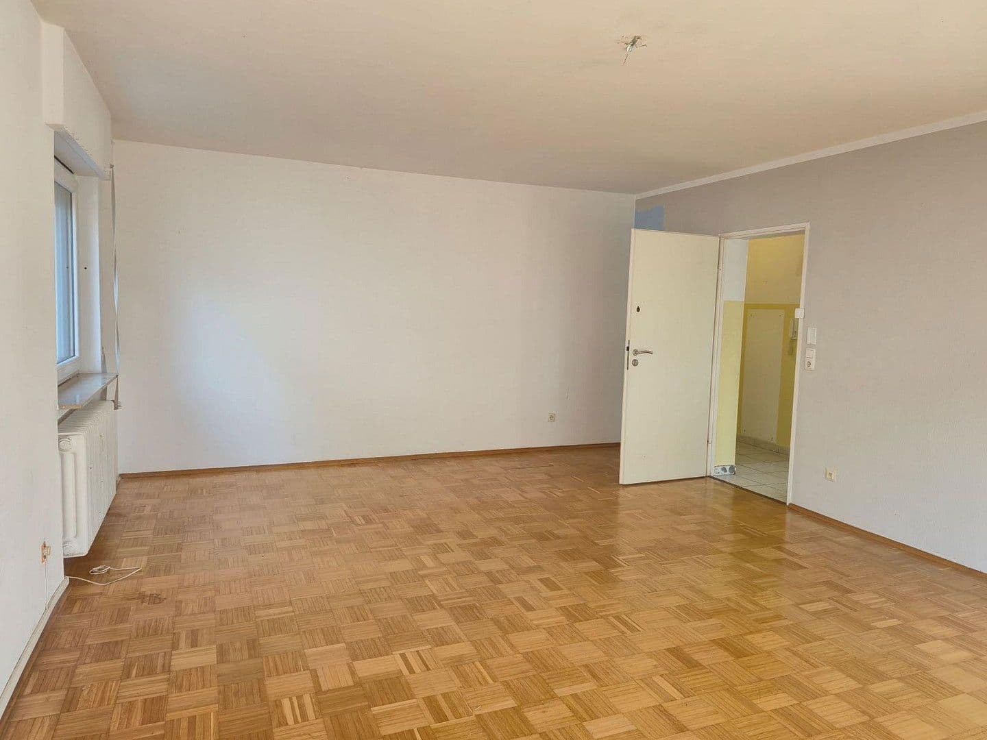 Prenájom bytu 3-izbový 86 m², Schillerstraße 1, Dietzenbach, Hesensko Prenájom bytu 3-izbový 86 m², Schillerstraße 1, Dietzenbach, Hesensko