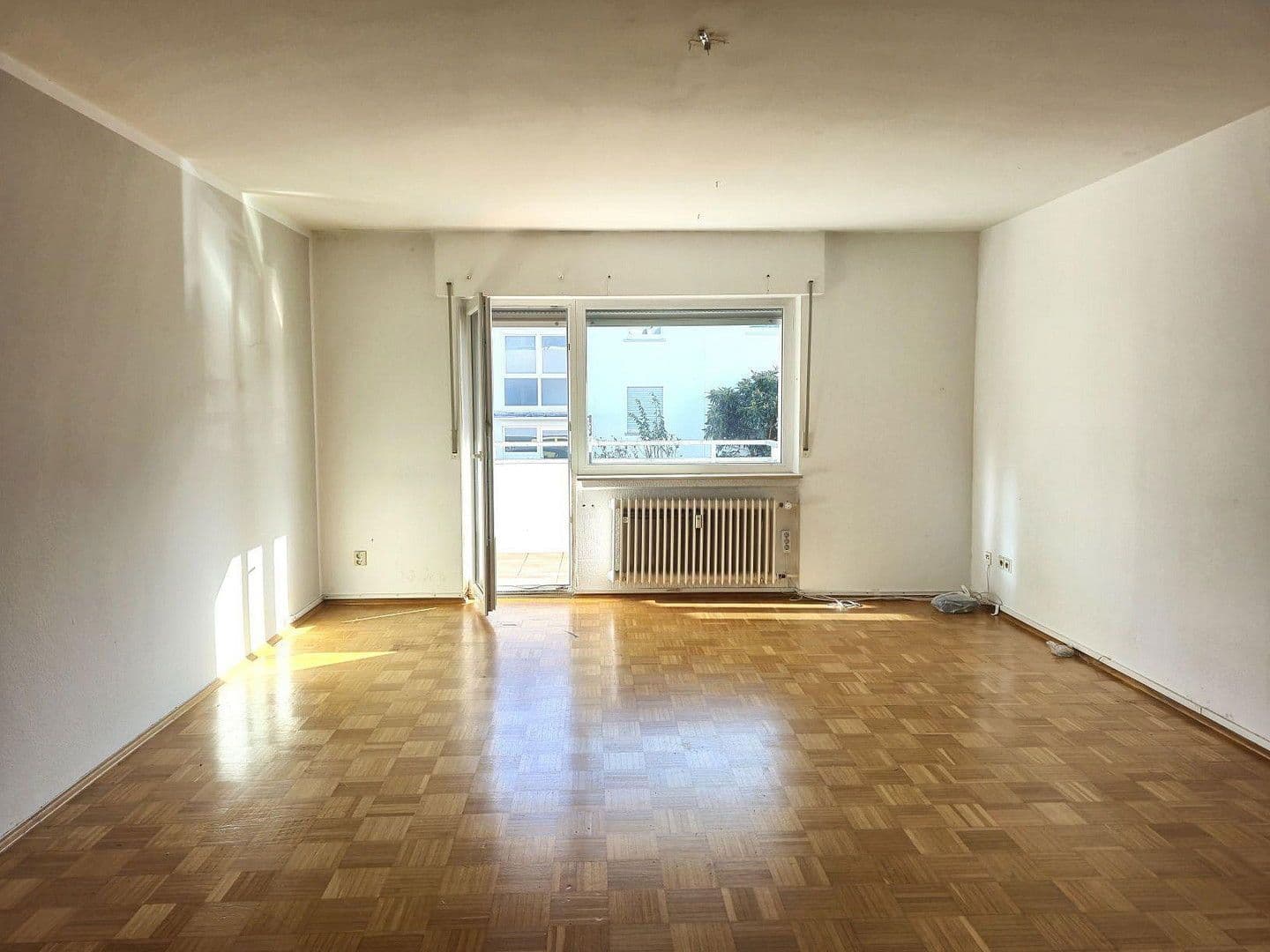 Prenájom bytu 3-izbový 86 m², Schillerstraße 1, Dietzenbach, Hesensko Prenájom bytu 3-izbový 86 m², Schillerstraße 1, Dietzenbach, Hesensko