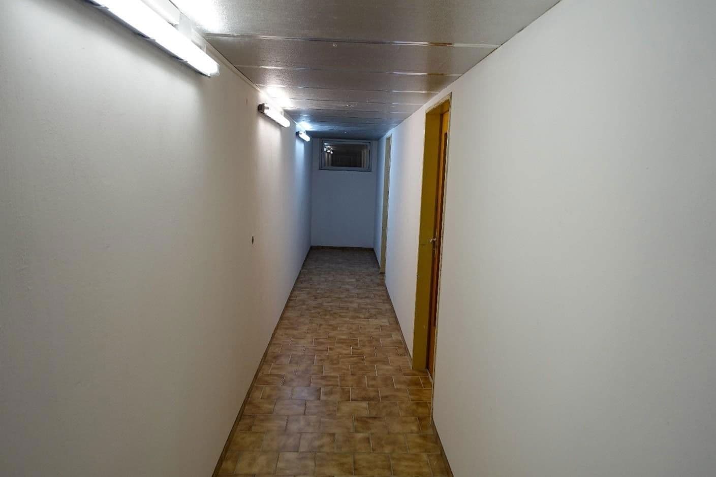 Predaj domu 287 m², pozemek 717 m², Neumarkt in der Oberpfalz, Bavorsko Predaj domu 287 m², pozemek 717 m², Neumarkt in der Oberpfalz, Bavorsko