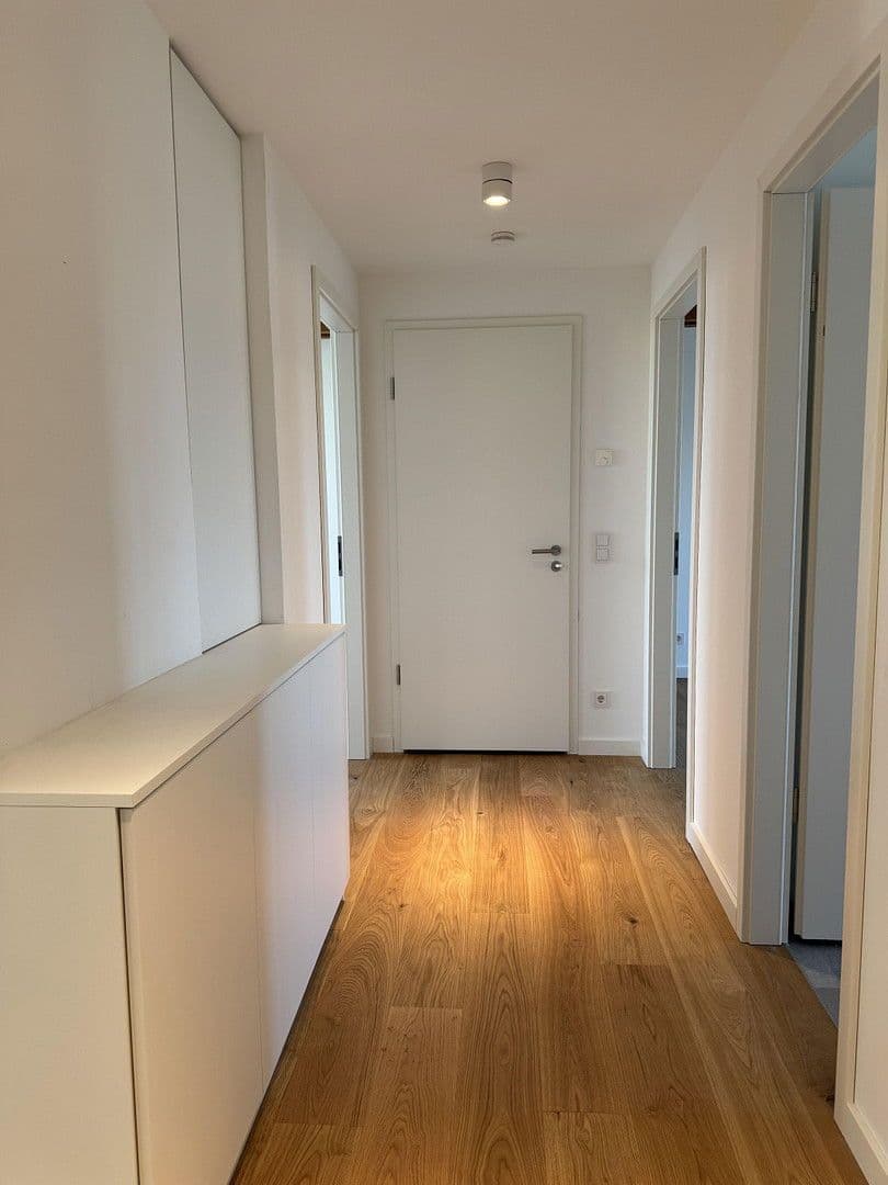 Predaj bytu 3-izbový 80 m², Walderseestraße, Berlin, Berlín Predaj bytu 3-izbový 80 m², Walderseestraße, Berlin, Berlín