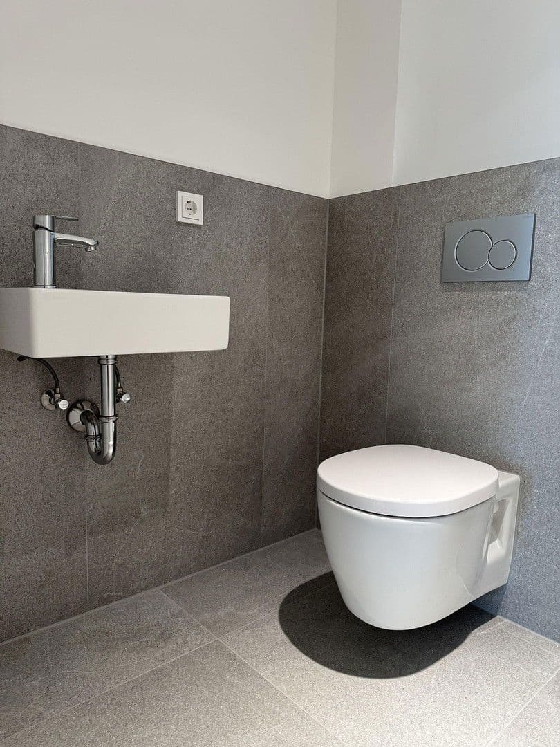 Predaj bytu 3-izbový 80 m², Walderseestraße, Berlin, Berlín Predaj bytu 3-izbový 80 m², Walderseestraße, Berlin, Berlín