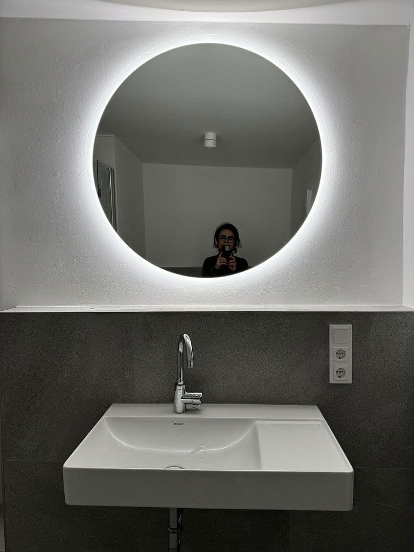 Predaj bytu 3-izbový 80 m², Walderseestraße, Berlin, Berlín Predaj bytu 3-izbový 80 m², Walderseestraße, Berlin, Berlín