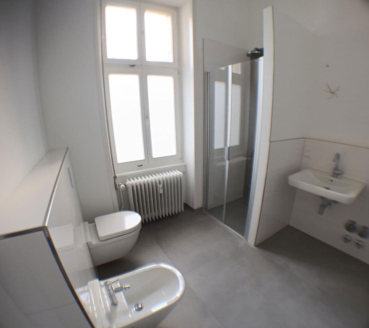 Prenájom bytu 2-izbový 81 m², Frankfurt am Main, Hesensko Prenájom bytu 2-izbový 81 m², Frankfurt am Main, Hesensko