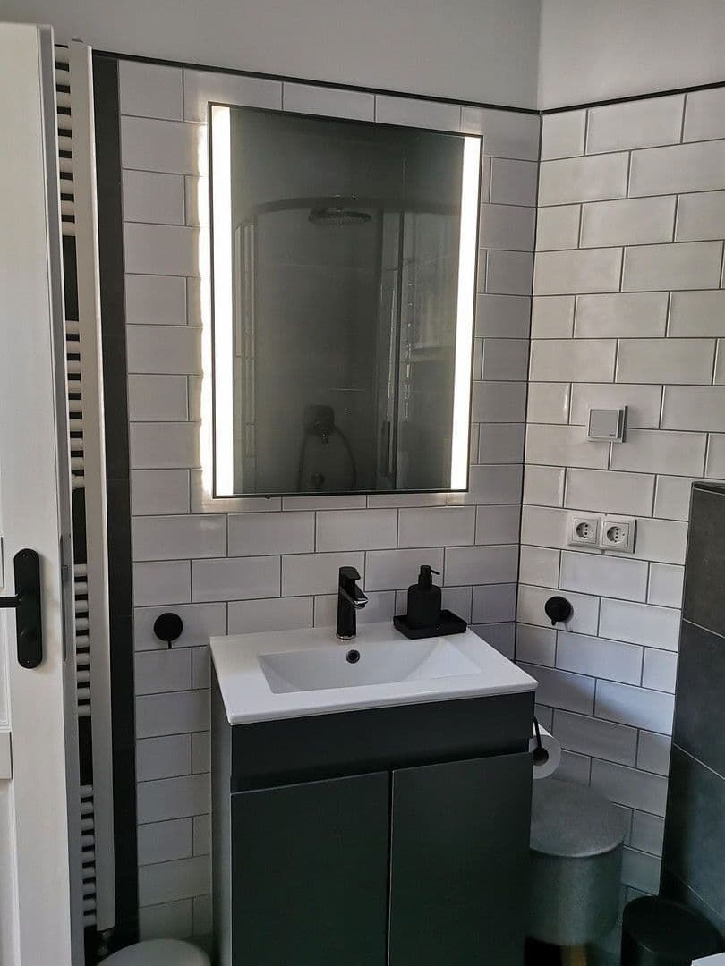 Predaj domu 108 m², pozemek 104 m², Mannheim, Bádensko-Wurttembersko Predaj domu 108 m², pozemek 104 m², Mannheim, Bádensko-Wurttembersko