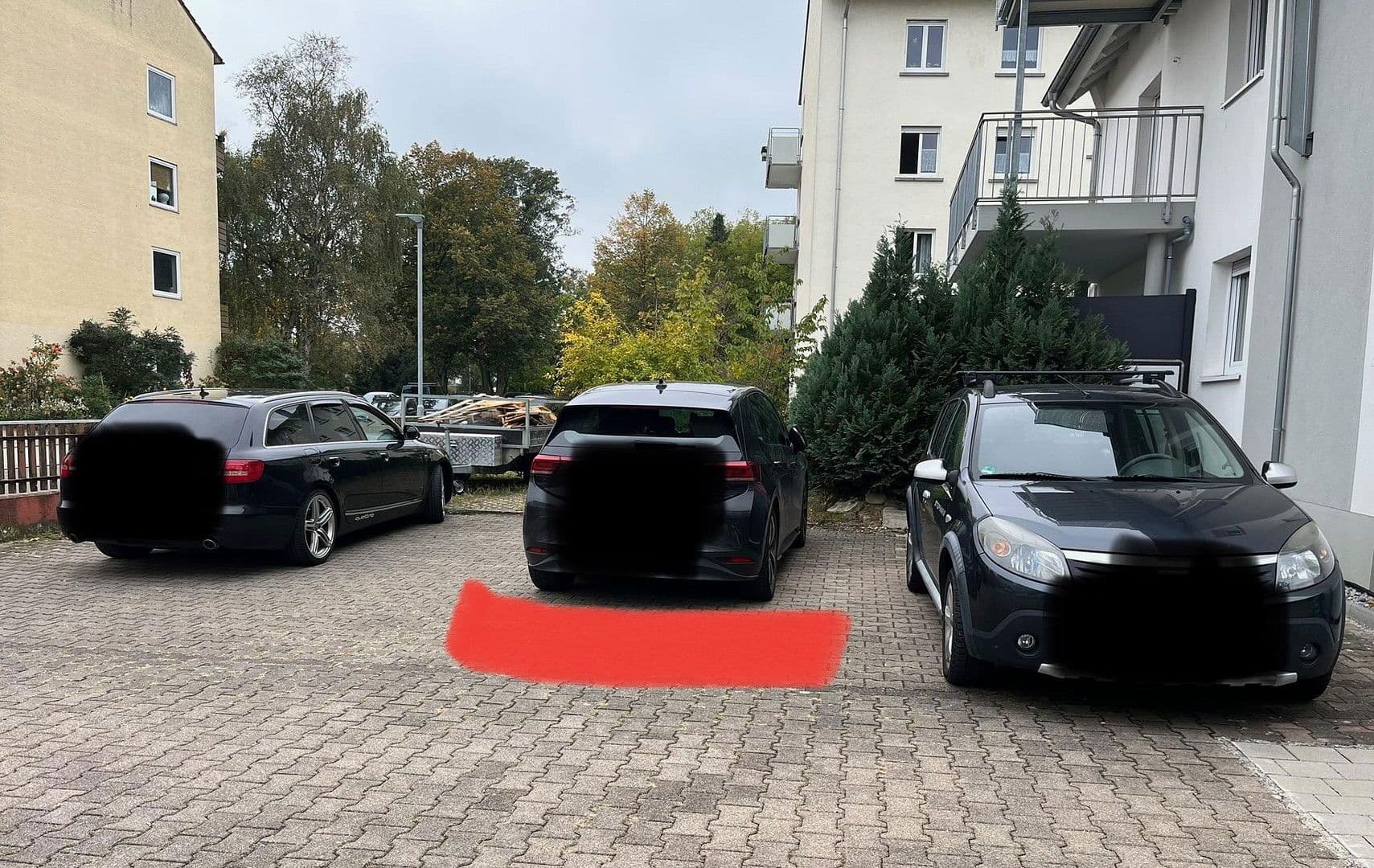 Prenájom bytu 4-izbový 105 m², Lessingstrasse 1, Singen (Hohentwiel), Bádensko-Wurttembersko Prenájom bytu 4-izbový 105 m², Lessingstrasse 1, Singen (Hohentwiel), Bádensko-Wurttembersko